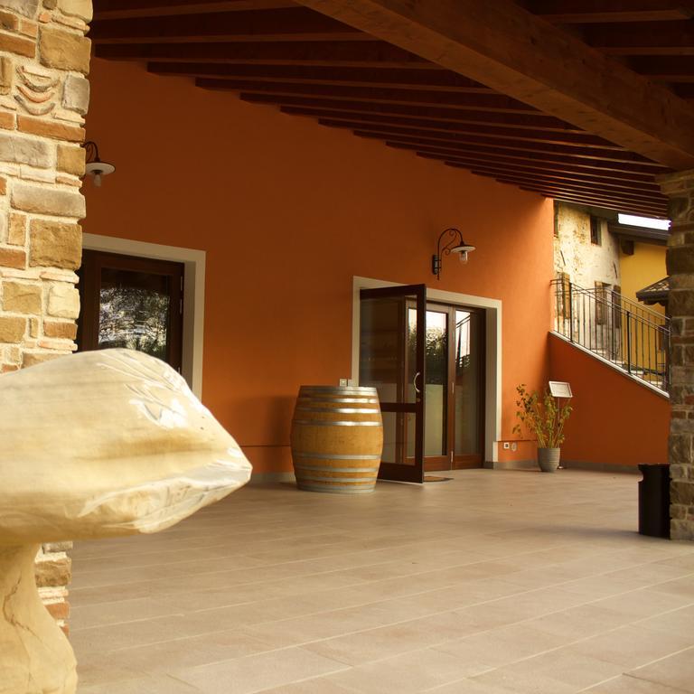 Gigante Wine & Welcome Corno di Rosazzo Exteriör bild